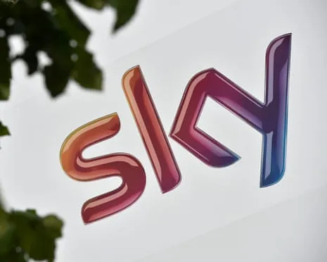The broadcaster Puts 900 Roles at Risk amid Major Restructuring for Competition With American Streaming Giants
